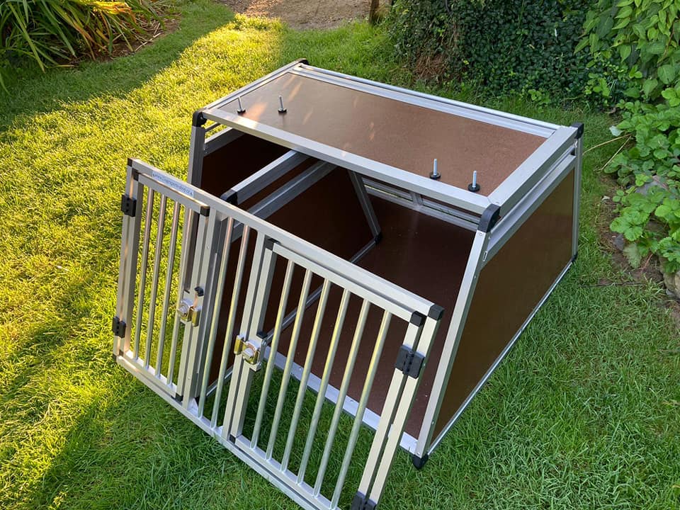 Přepravní box do auta Škoda Octavia III. odnímatelná přední stěna