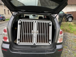 Přepravní box do auta Toyota Verso