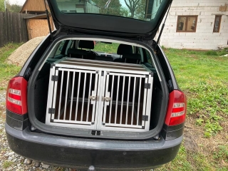 Přepravní box do auta Škoda Octavia II. (varianta3)